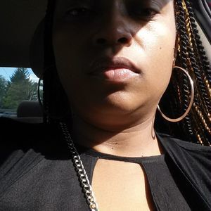 Meet your Posher, Simone